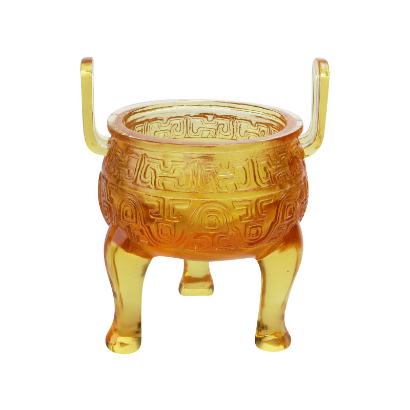 زخارف ثلاثية القوائم مصقولة باللون الذهبي