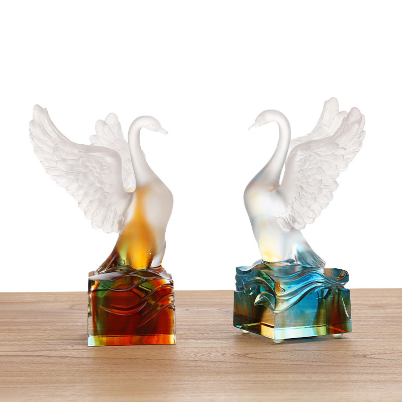 الحلي التماثيل البجعة الزجاجية