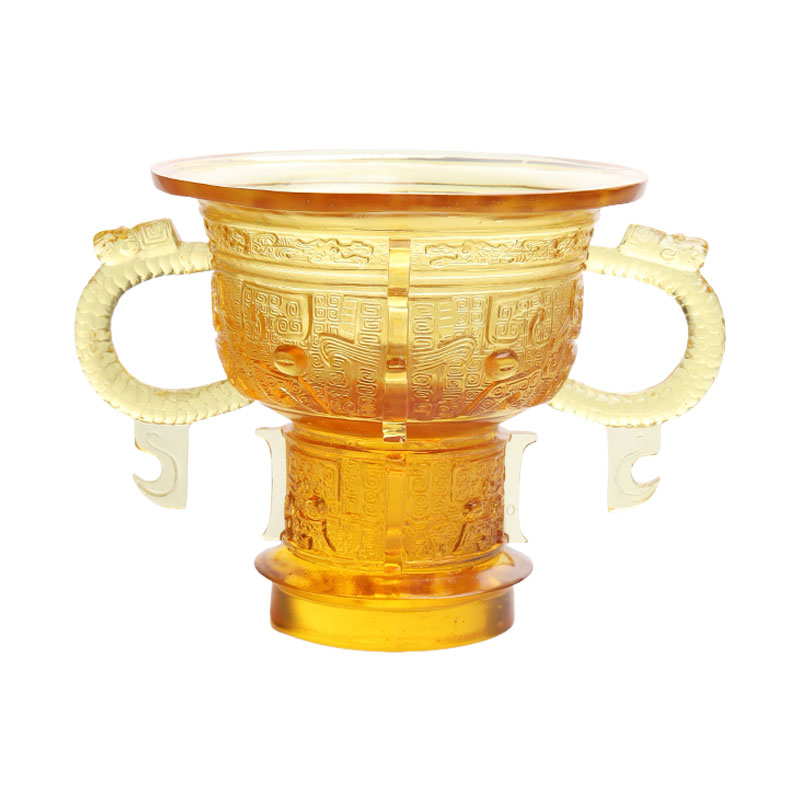 حامل ثلاثي صيني بمقبض آذان تنين ونمط شوكة