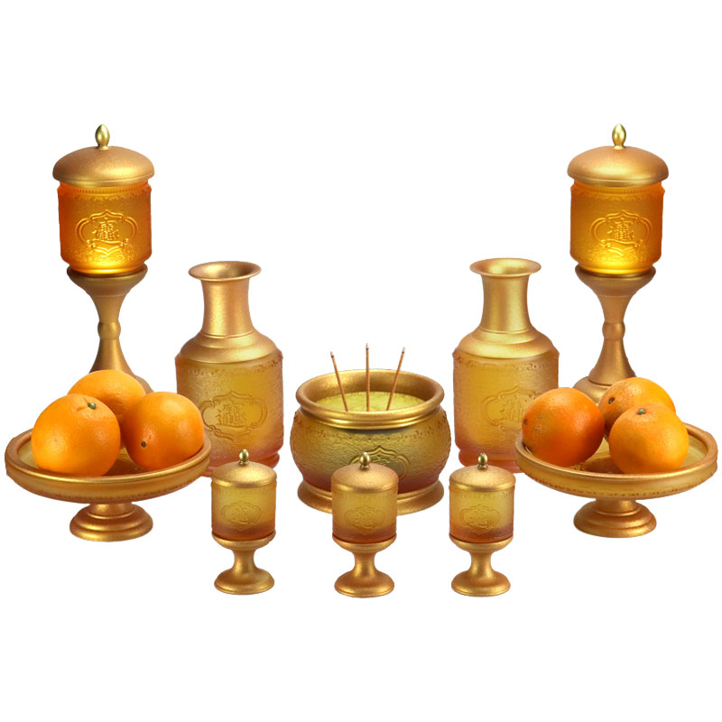 القرابين الزجاجية للمعبد البوذي لجلب الثروة والكنوز