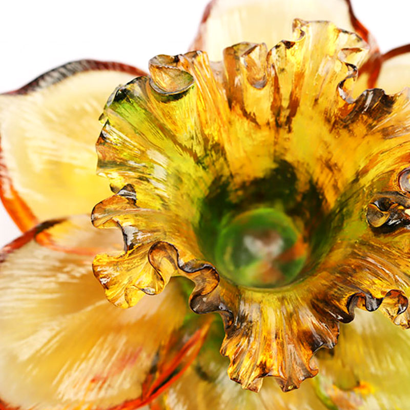 حامل شموع زجاجي على شكل بتلة