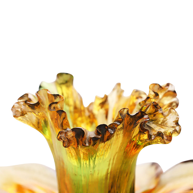 حامل شموع زجاجي على شكل بتلة