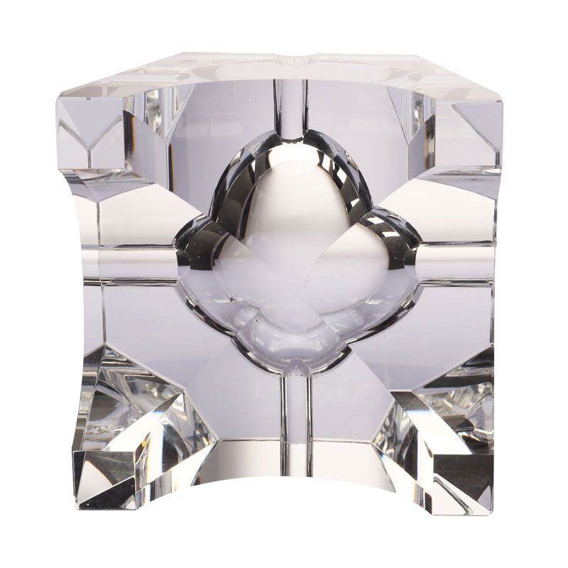 تصميم هندسي بسيط منفضة سجائر كريستال زجاجية شفافة