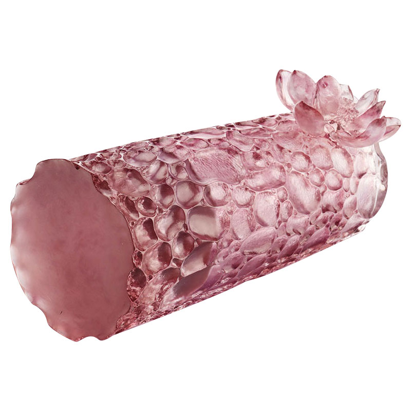 مزهرية زجاجية باللون الأرجواني الوردي