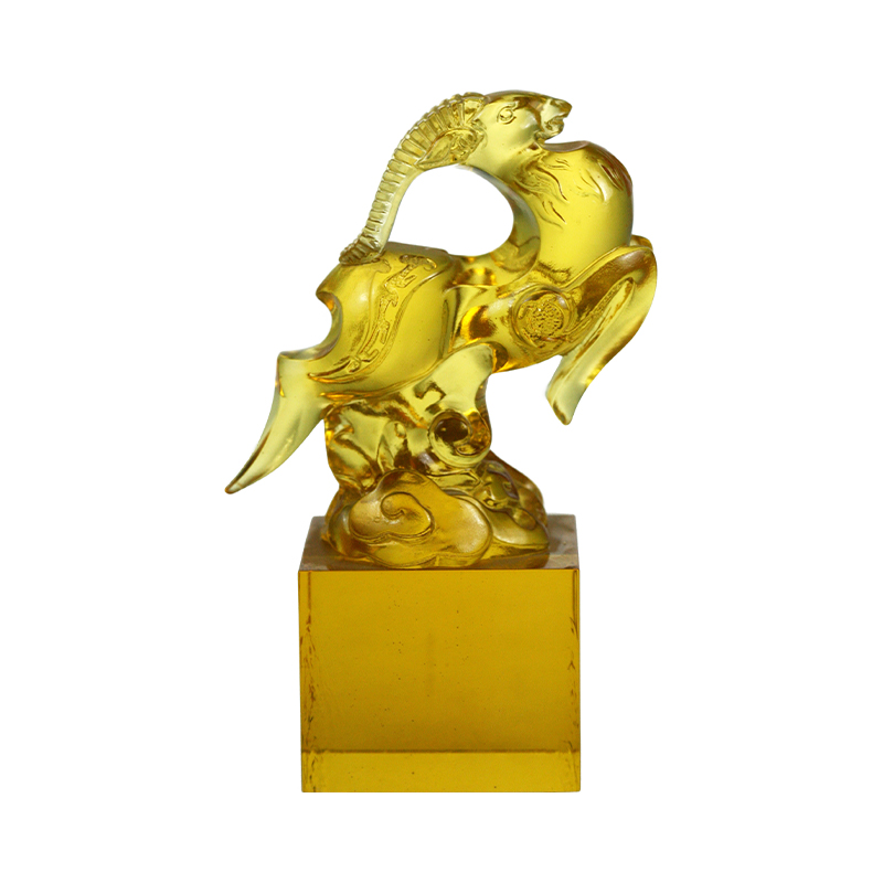 ختم كريستال زجاجي ذهبي شفاف على شكل خروف